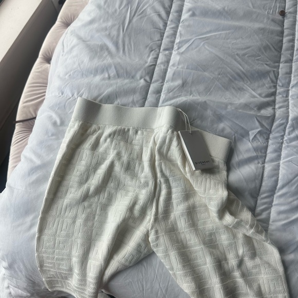Givenchy Shorts - Picture 8 of 11